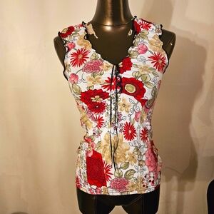 Floral pink top